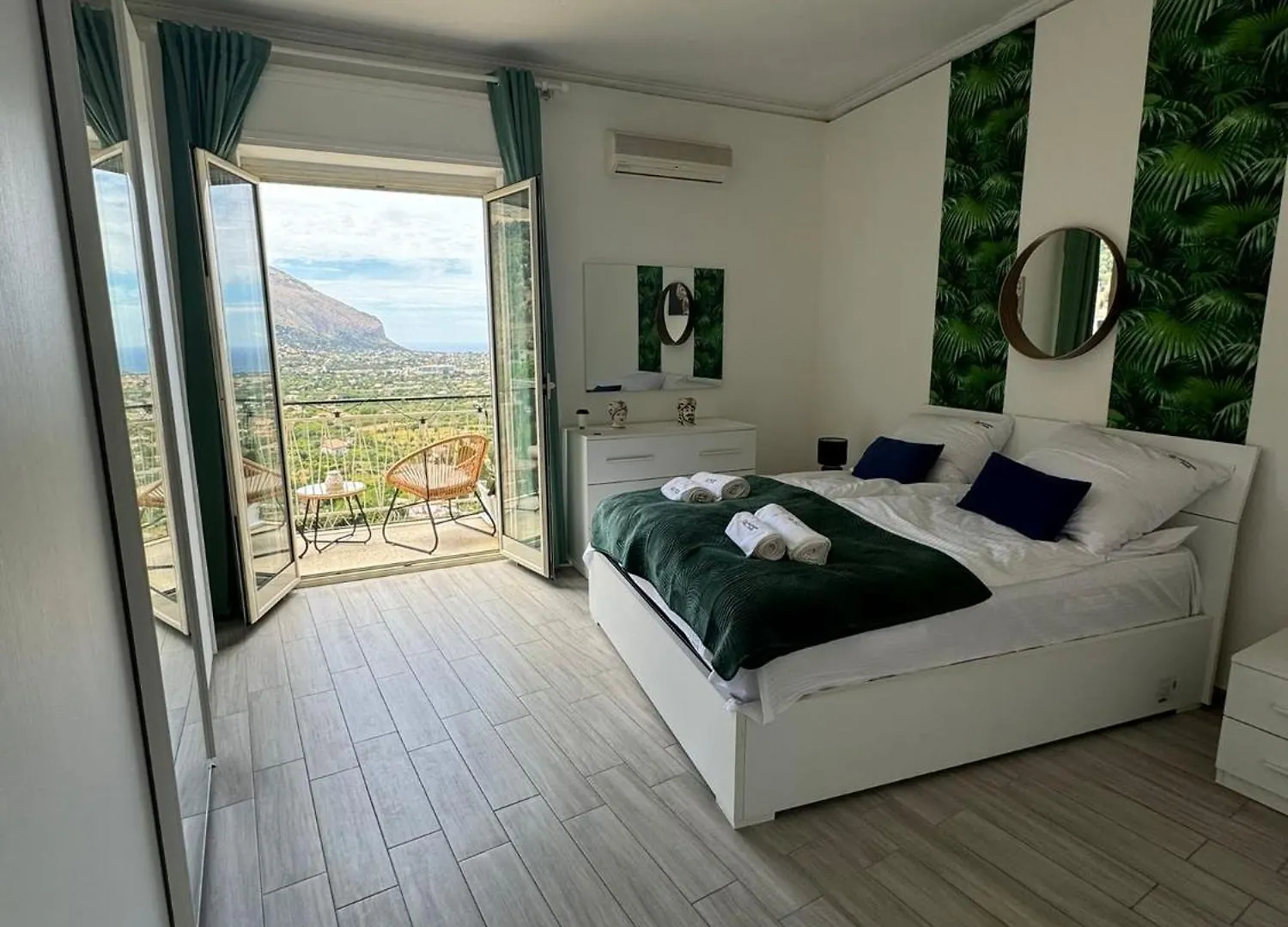 Fendi Lejlighed Carini Italien